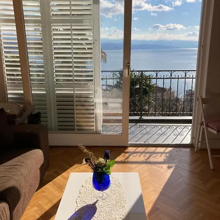 Kaki Nur 5 Minuten Uber Die Treppe Zum Strand, Mit Fantastischer Aussicht Und Freiem Parken Opatija