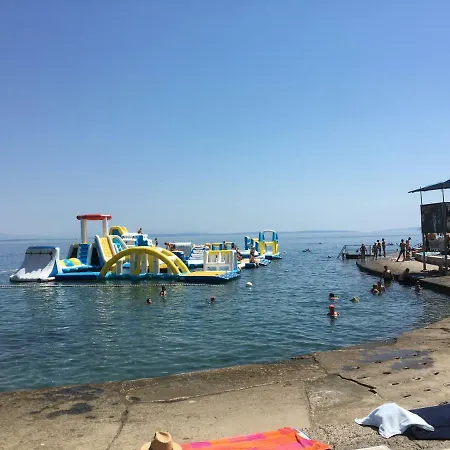 Apartment Kaki Nur 5 Minuten über Die Treppe Zum Strand, Mit Fantastischer Aussicht Und Freiem Parken *