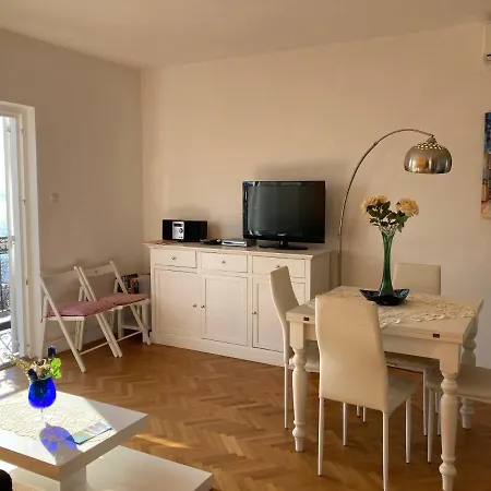 Kaki Nur 5 Minuten über Die Treppe Zum Strand, Mit Fantastischer Aussicht Und Freiem Parken Apartment *