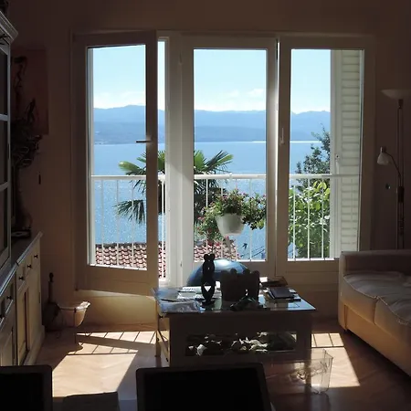 Kaki Nur 5 Minuten über Die Treppe Zum Strand, Mit Fantastischer Aussicht Und Freiem Parken *